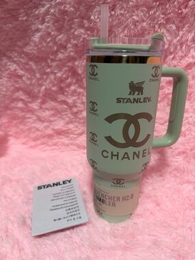 Stanley mint green Insulated Tumbler Mug